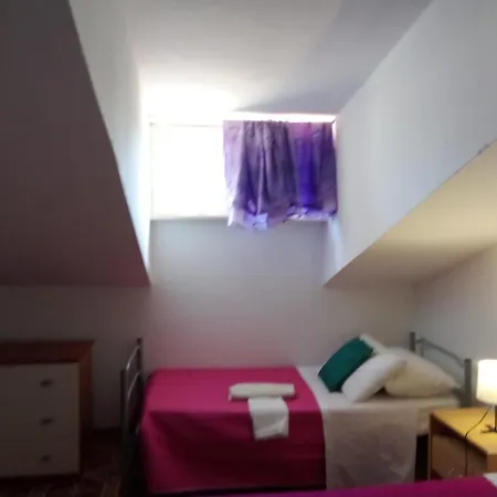 Smeralda Room's Alloggio in famiglia