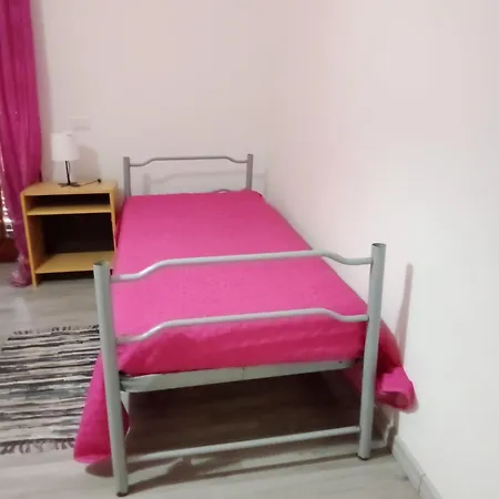 Smeralda Room's Δωμάτια σε οικογενειακή κατοικία Όλμπια